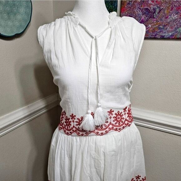 NWOT! Boho Dress - Picture 3 of 12